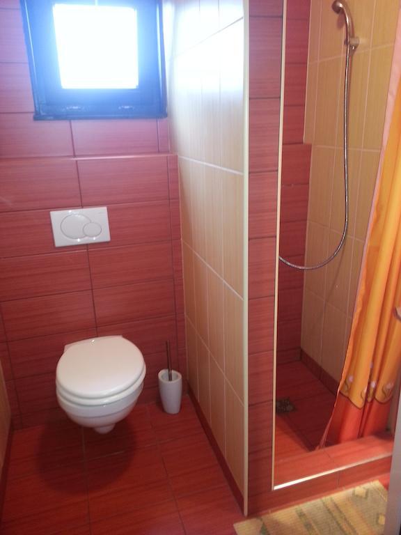 Nador Apartman Διαμέρισμα Balatonlelle Δωμάτιο φωτογραφία