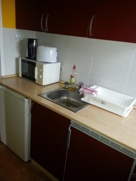 Nador Apartman Διαμέρισμα Balatonlelle Δωμάτιο φωτογραφία